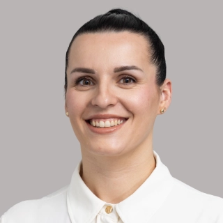 Portrait von Shkendije Koshi